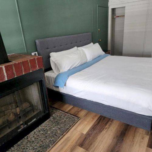 Studio 9 Big Bear Lake